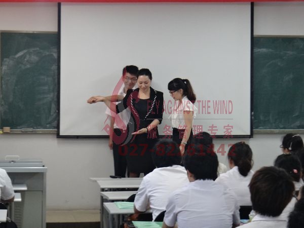 ѵ